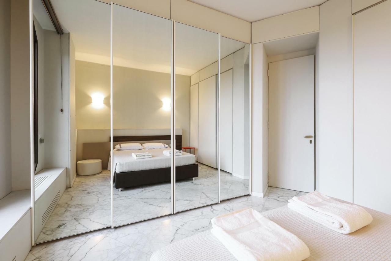 Duomo Luxury Apartment Milánó Kültér fotó